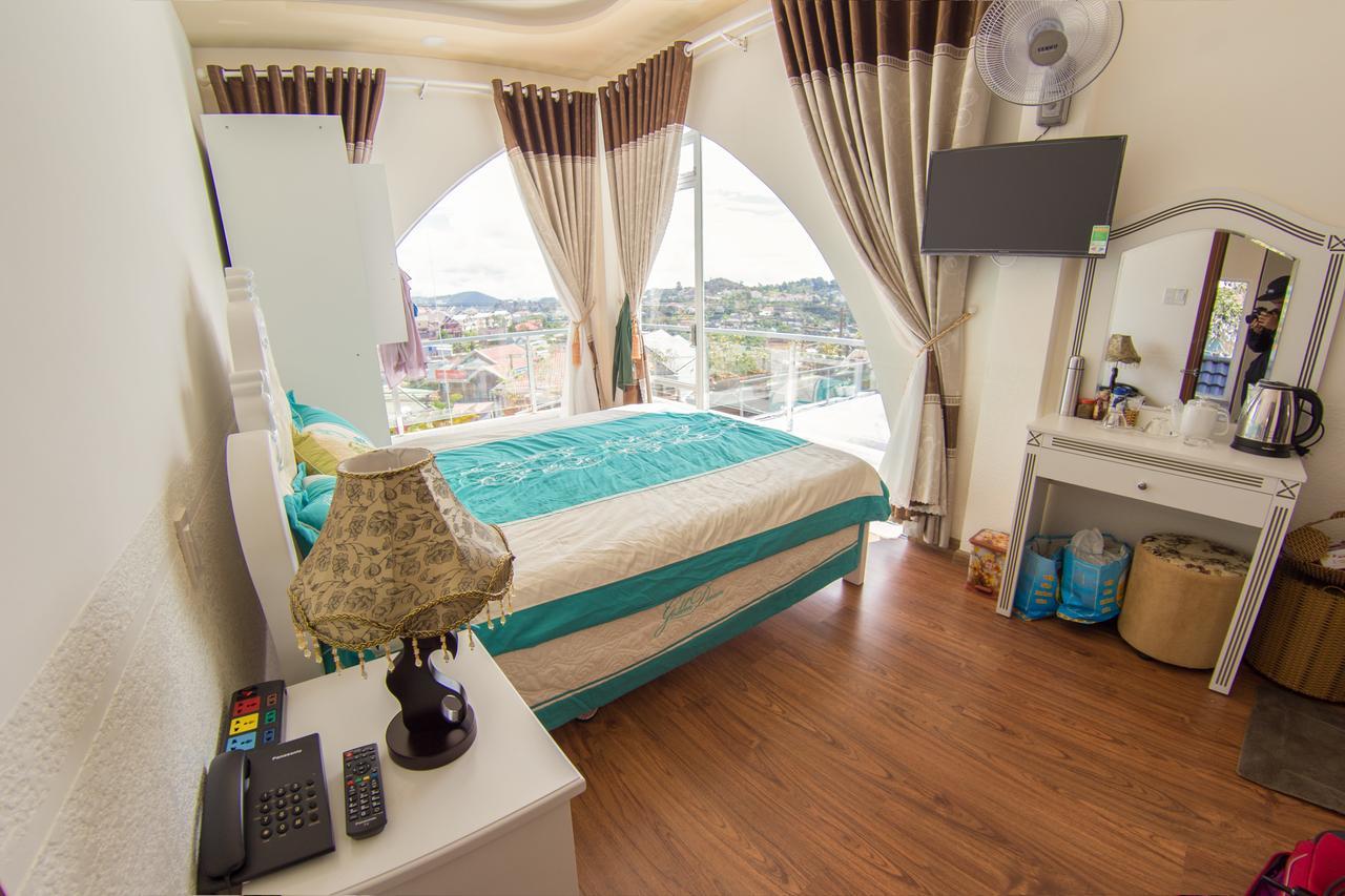 Queen Hostel Далат Екстер'єр фото